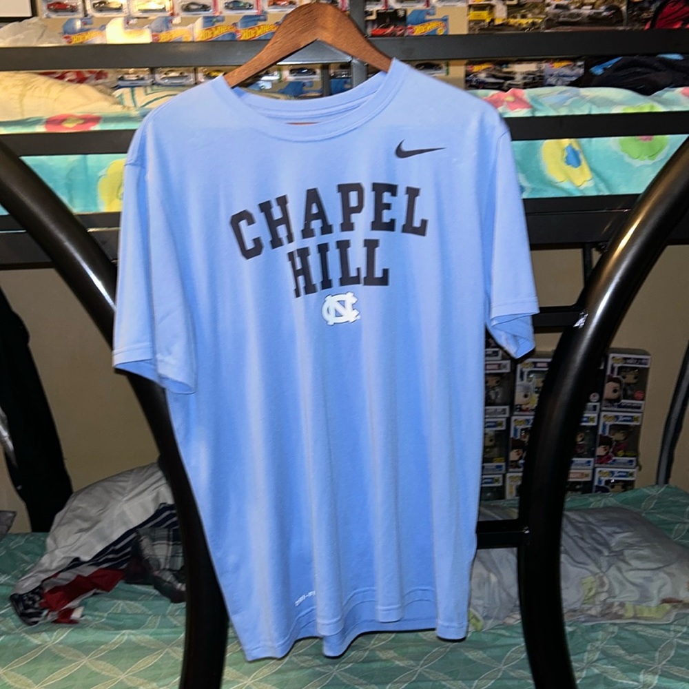 University of North Carolina Chapel Hill Nike Shirt